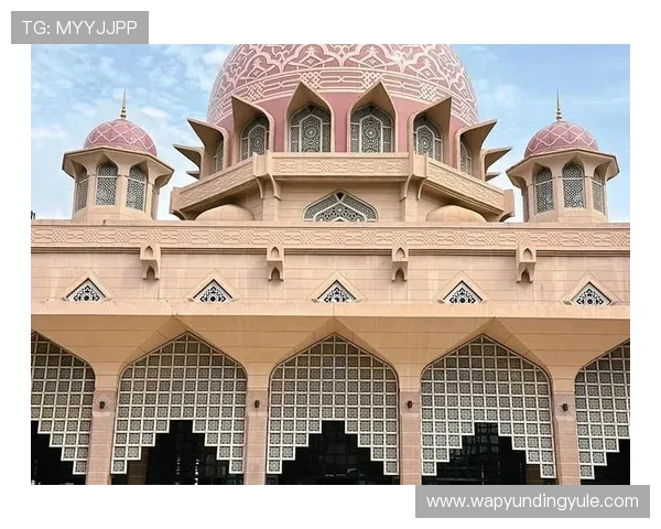 马来西亚云顶室外游乐场安全须知与注意事项确保每位游客都能安心玩乐